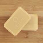 60944-savon-marseille-miel-amande-125g